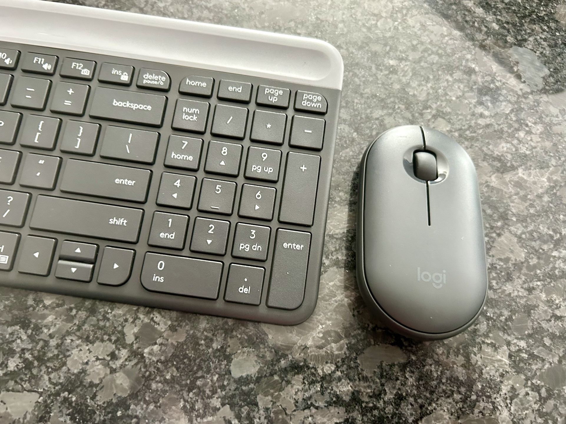 Logitech MK470 Slim Wireless Keyboard and Mouse Combo - Compact