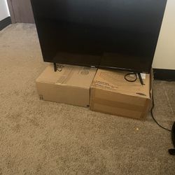 32in On Roku Tv 