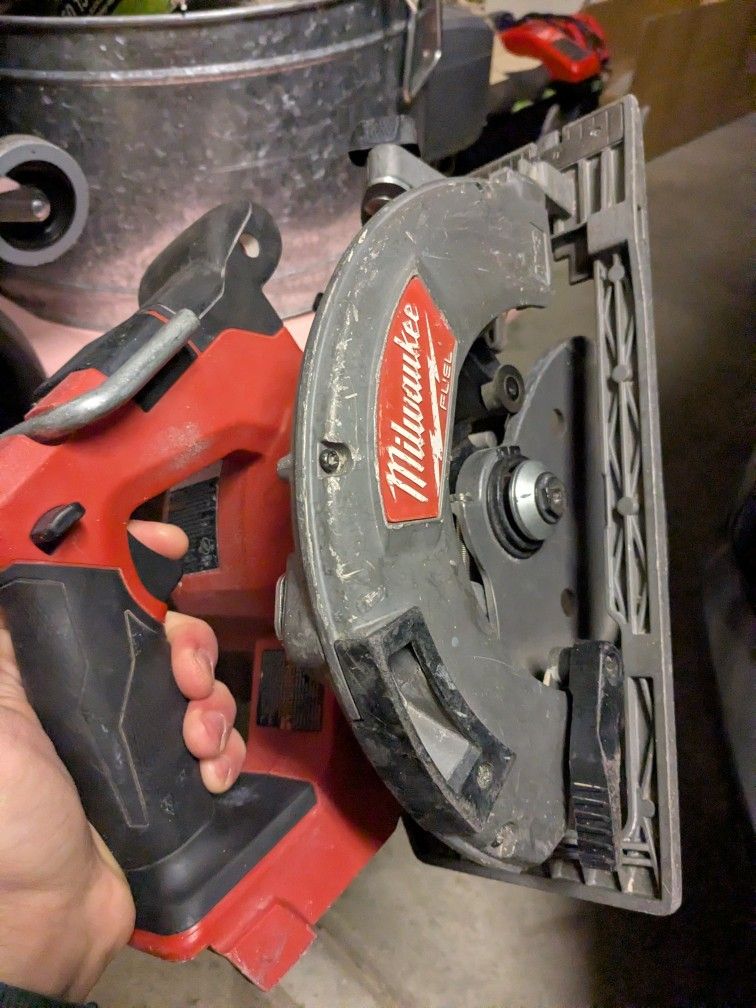 Milwaukee Circ Saw