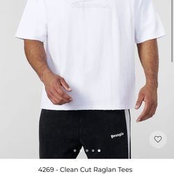 YoungLA clean cut raglan tee size (Large)