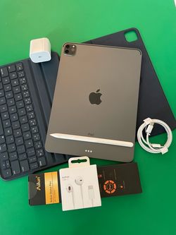 Apple IPad Pro 11” 3rd Generation (2021 Model / M1 chip ) with Keyboard, pen & Accessories (256gb /512GB)