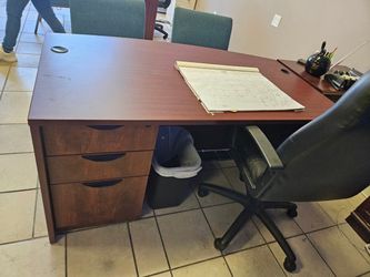 Office Desks