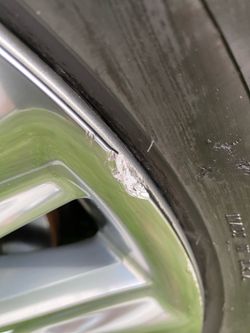 2024 grand highlander rims and tires