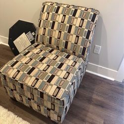 Accent Chair 