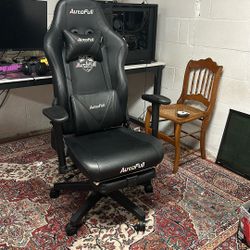 autofill gaming chair