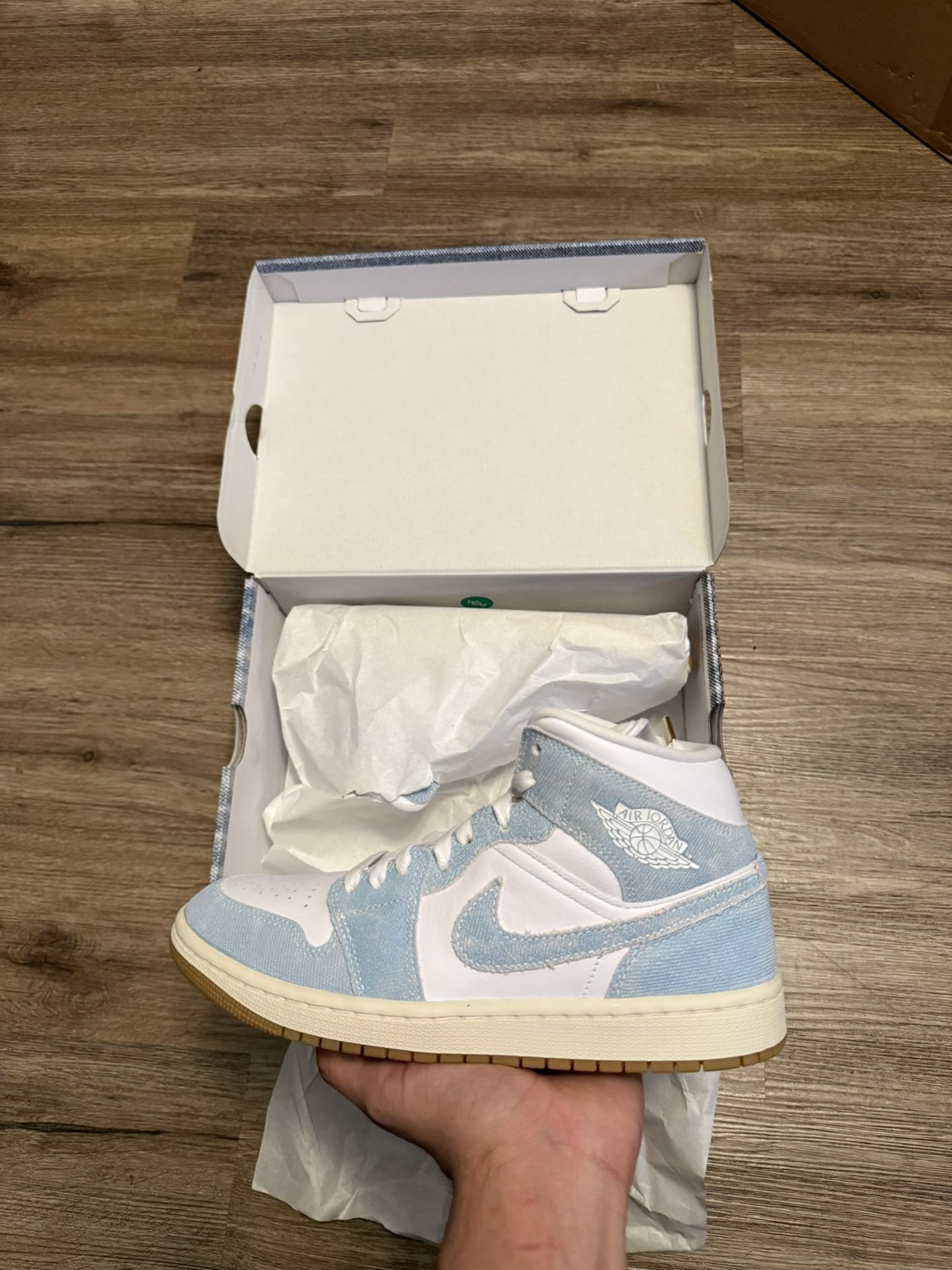 Jordan 1 Mid Denim (W)