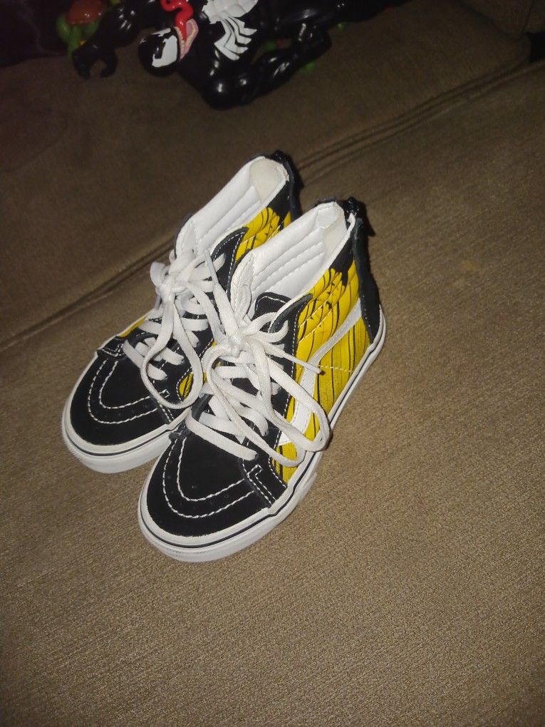 Kids Black,yellow&white Vans Size 11c