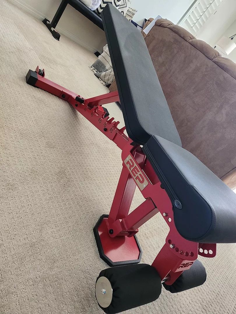 REP FITNESS ADJUSTABLE BENCH