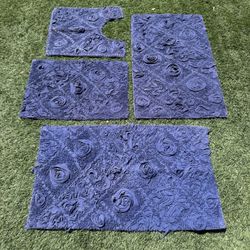 Navy Tufted Bathroom Rug Set