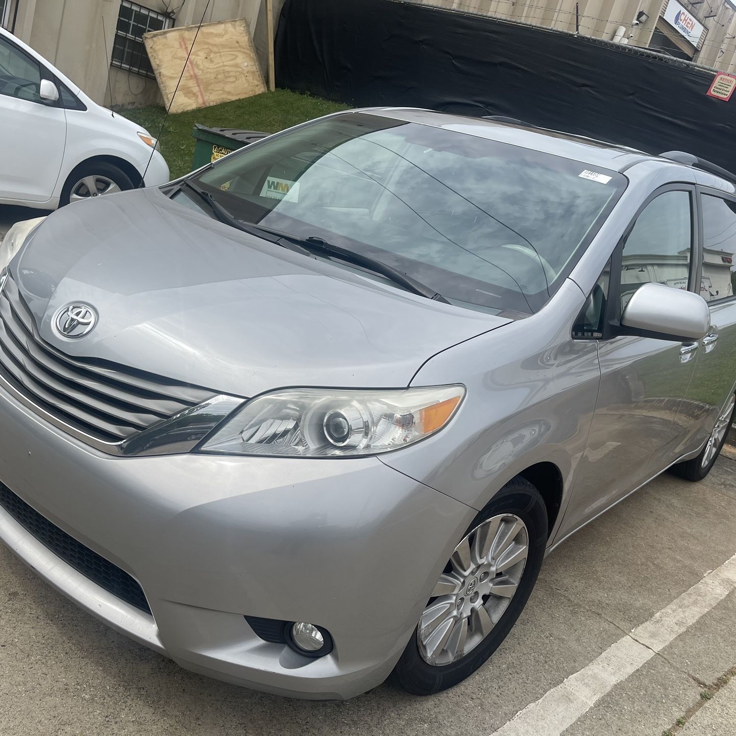 2012 Toyota Sienna