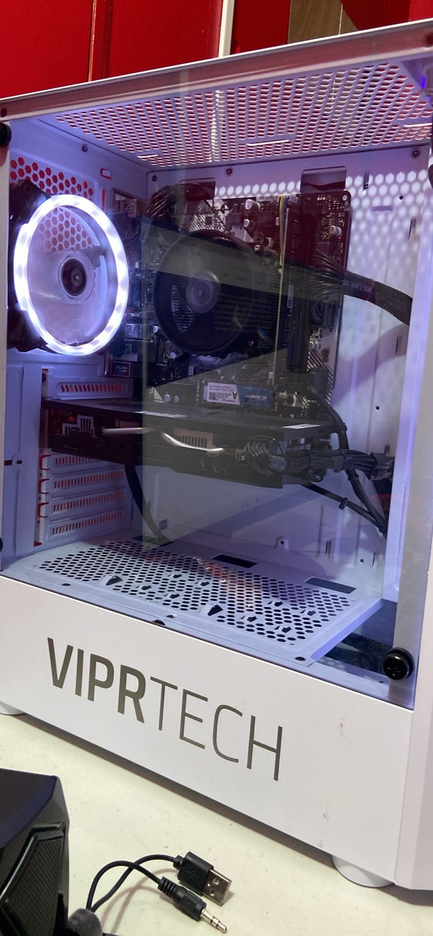 Gaming Pc and Monitor