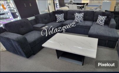 ✅️✅️4 pc black chenille fabric upholstered sectional sofa with USB pop up sleeper storage chaise✅️✅️