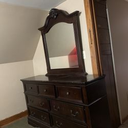 Wood Dresser Mirror