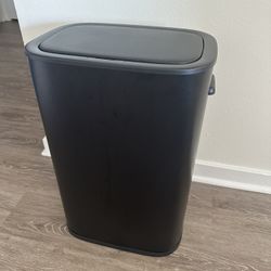 55L Metal Garbage Can