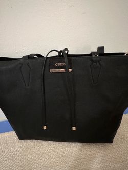 Cartera negra.