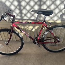 Giant Sedona Bicycle 