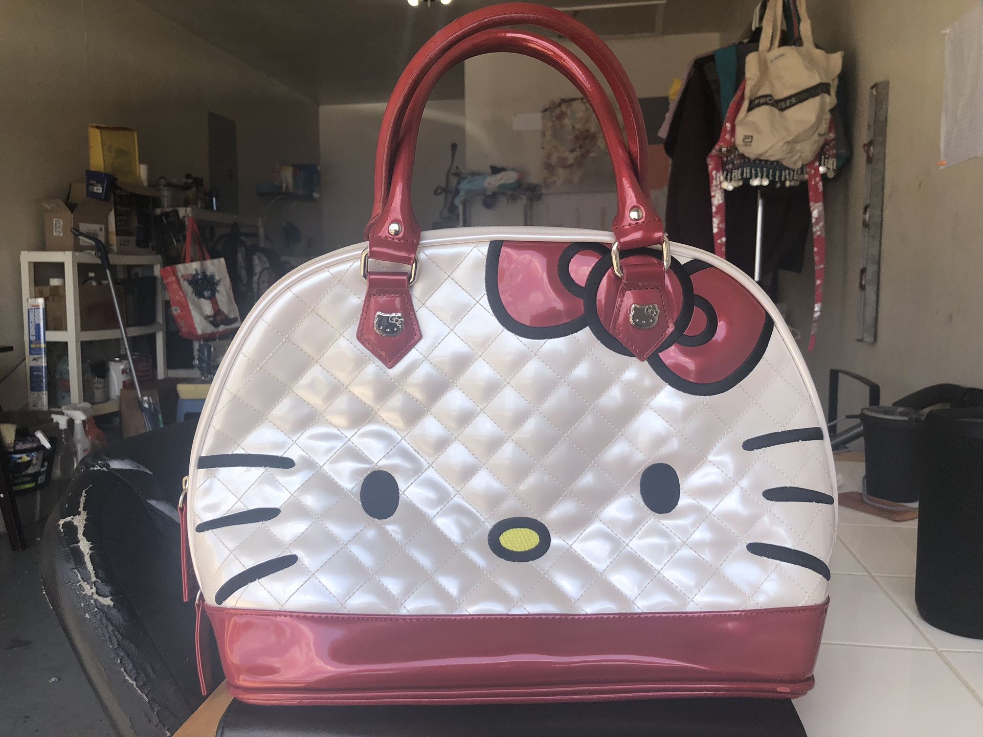 Hello Kitty Purse