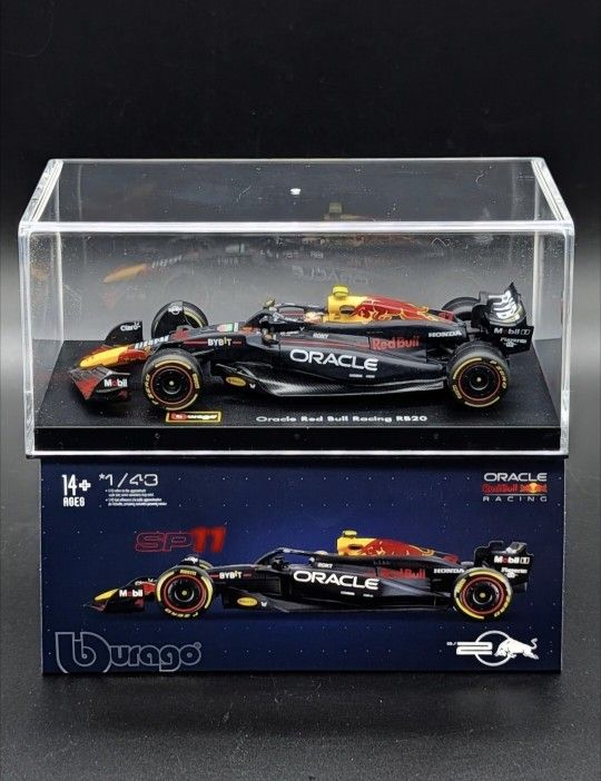 Formula 1 Oracle Red Bull RB20 Sergio Perez with Helmet Die Cast 1:43 Metal