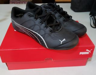 Puma womens shoes size71/2