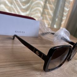 Gucci Sunglasses (New!) 