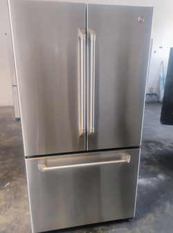 Stainless Steel French Door Refrigerator with Ice Maker