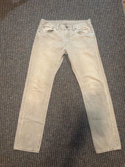 Light Wash Straight Leg Levi’s Jeans