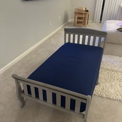 Toddler Bed! Assembled 