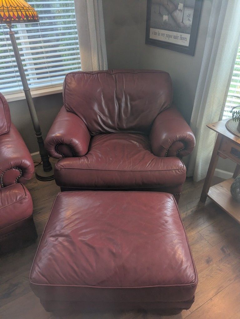 Lounger Chair And Ottoman