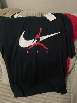 Jordan/nike men’s or women’s shirts with tags brand new