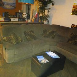 Couch And Bed 1 Recliner