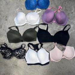 Victoria Secret DD-DDD Bras (Read Description) for Sale in Mount  Washington, KY - OfferUp