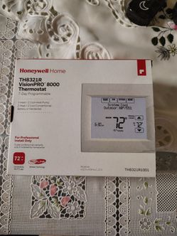 Thermostat Vision PRO 8000 TH8321R