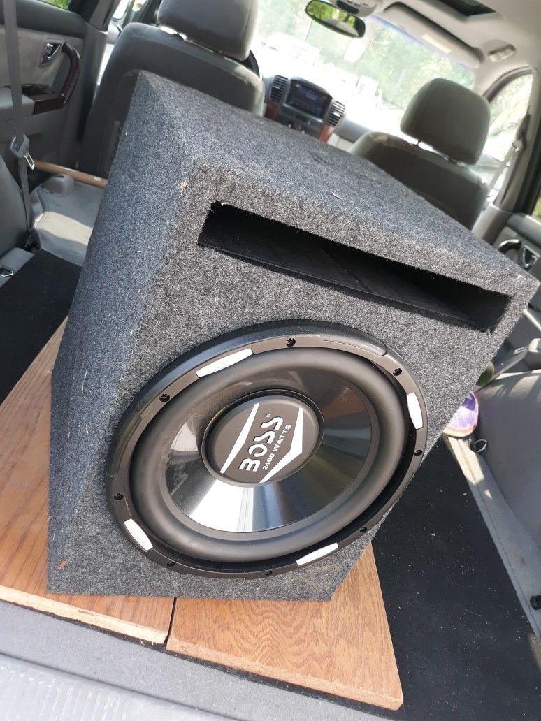Boss 12 Inch 2400 Watt Sub With Bice Boss Amp And Box