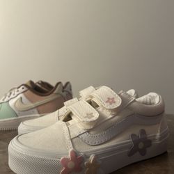 Vans Old school Skate Shoe For Kids/girls