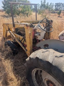 Tractor Ford