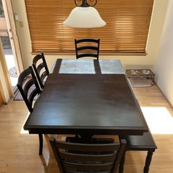 Dining / Breakfast Nook Table, Chairs & Bench