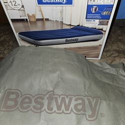 Twin Air Bed With Built In Pillow And Pump