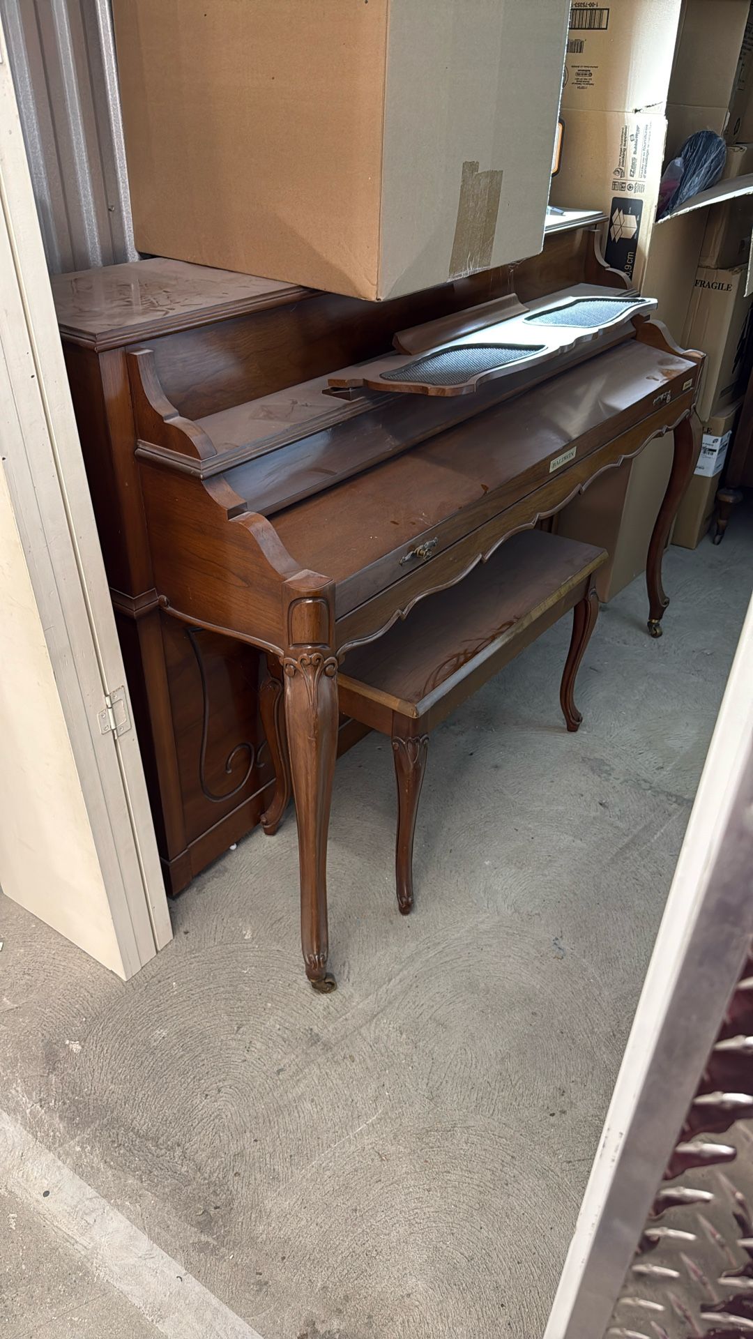 Baldwin piano