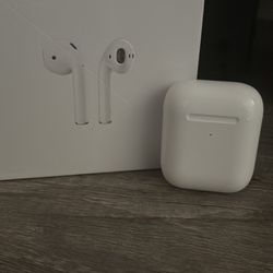 *Sealed* Airpods