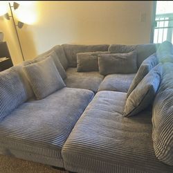 Sectional couch $700 OBO