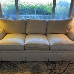 Thomasville Sofa / Couch 