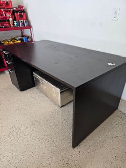 Office desk