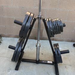 Fitness Hear Compete Olympic Weights Set In Like New Condition  300 Pounds Including Bar Comes With  Tree And Clips 