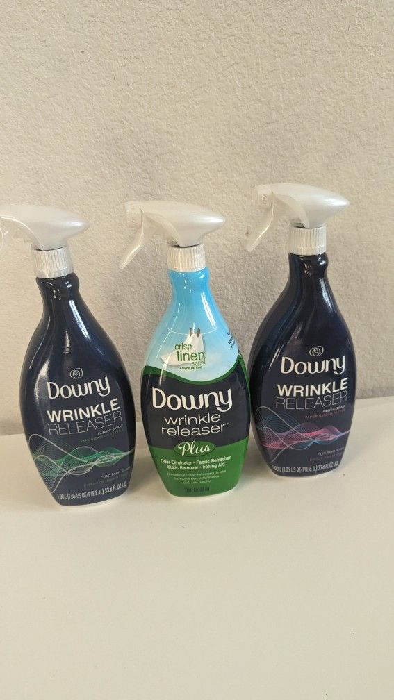 Downy Wrinkle Releaser and Refresher Fabric Spray