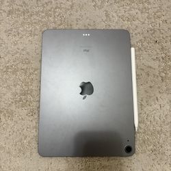 iPad Air 4th Generation 64GB w/Apple Pencil And Keyboard Case