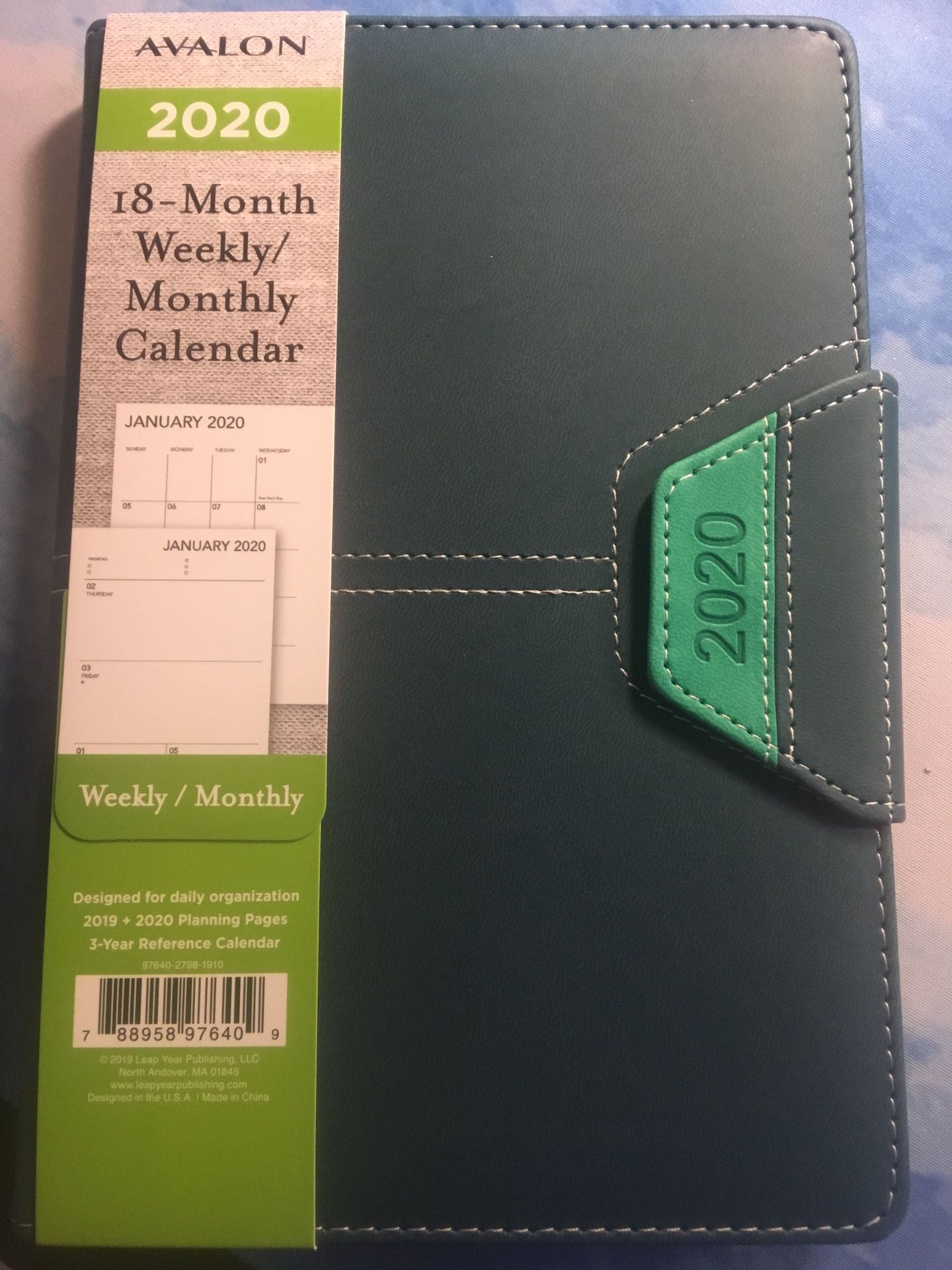 2020 Avalon 18-Month Weekly|Monthly Calendar