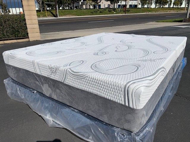 King Organic Cool Gel Memory Foam!!