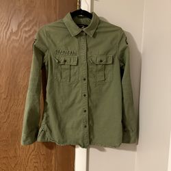 Young Restless Shirt Jacket Women Small Green Patches Roll Tab Sleeves Cotton