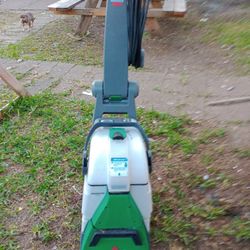 Bissell Carpet Cleaner 