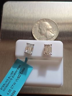 4ct moissanite